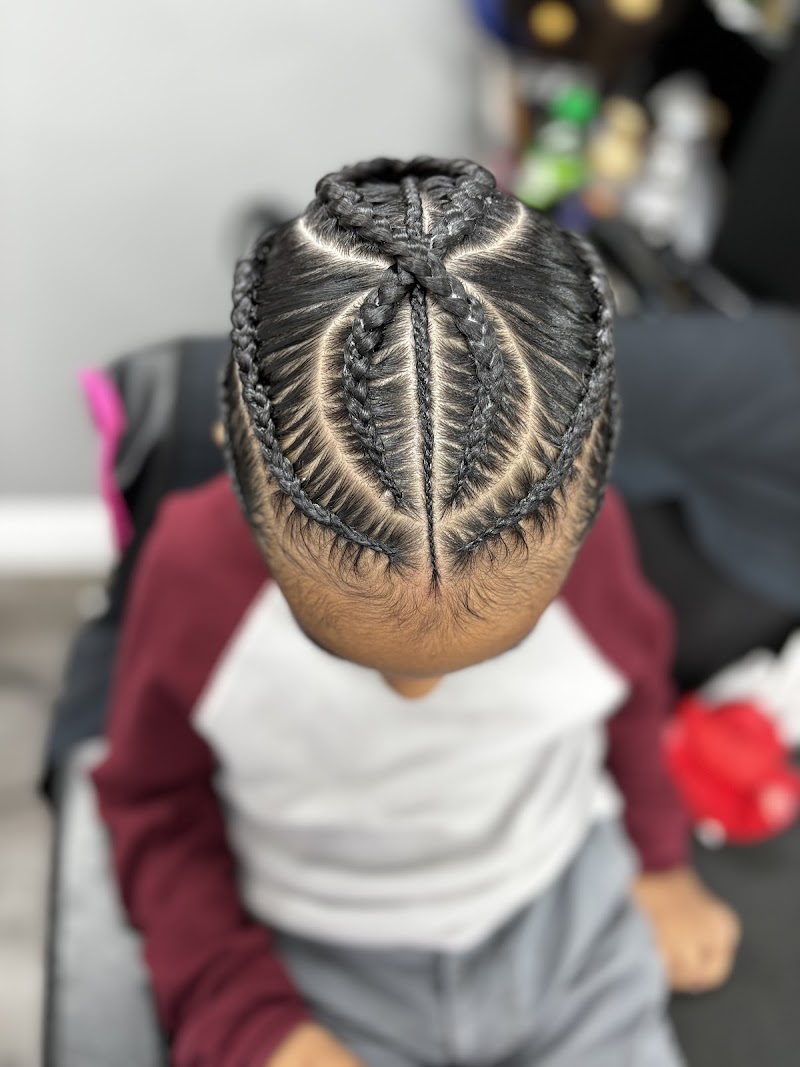 Juan's Barber Shop & Beauty Salon, beauty salon in Camden, NJ, photo 6 of 10